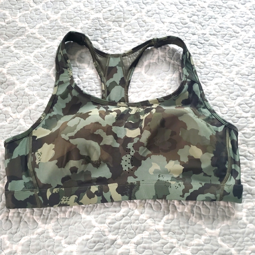 Sports bra